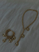 Load image into Gallery viewer, WISTERIA NECKLACE