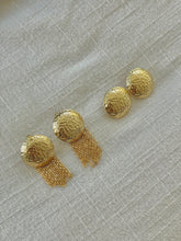 Load image into Gallery viewer, MOON EARRINGS 2.0
