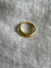 Load image into Gallery viewer, DOME RING - Eleva the Label
